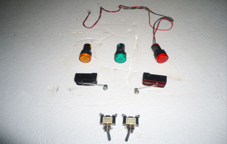 Ampoules d’induction, micro-interrupteurs & interrupteurs à bascule